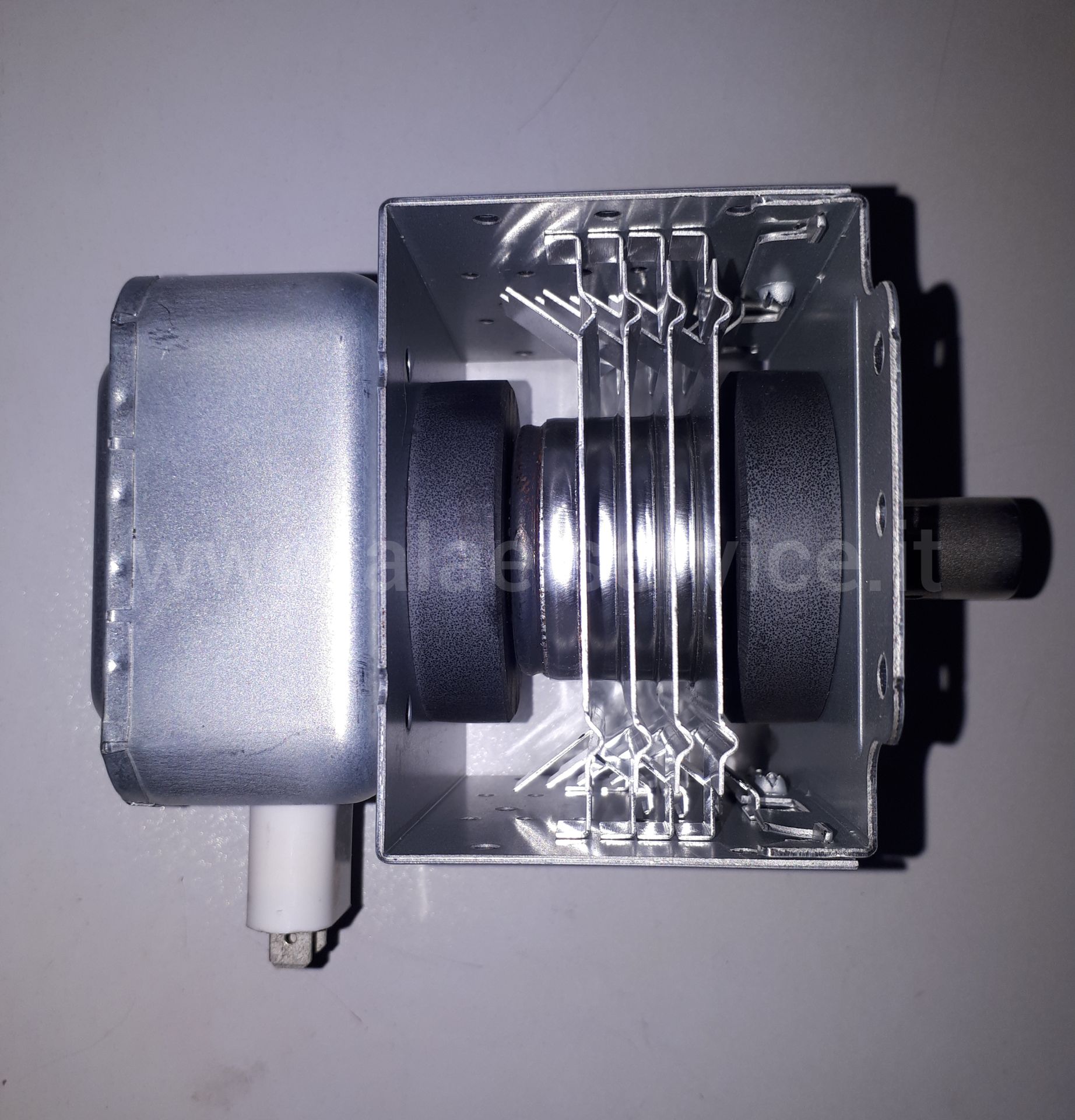 مگنترون مایکروویو ویتول 2m218j